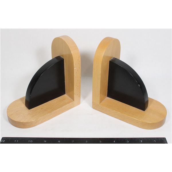 PAIR OF SOLID WOOD BOOKENDS