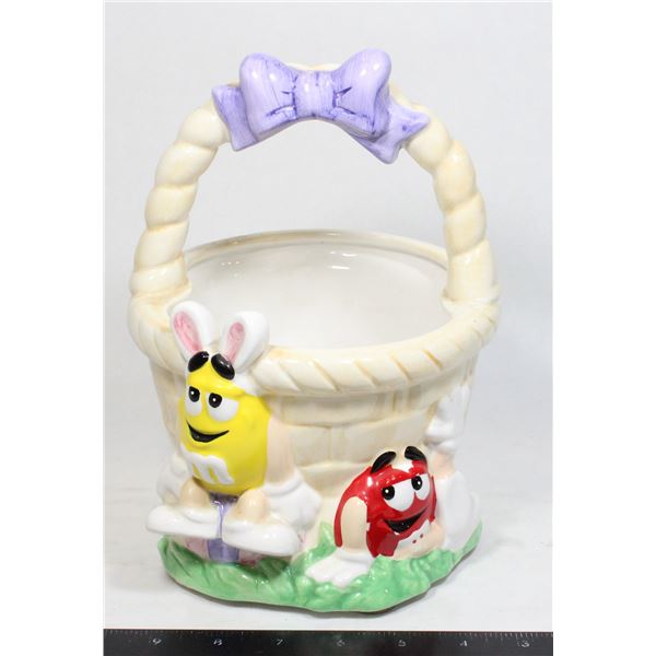 M+M EASTER BASKET