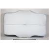 Image 1 : LIKE NEW - CONTOUR PILLOW