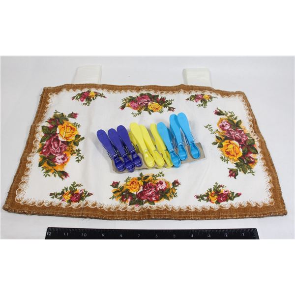 VINTAGE T-TOWEL CLOTHES PIN HOLDER FOR THE LINE