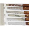 Image 2 : VINTAGE CONNOISSEUR BRAND STEAK KNIVES