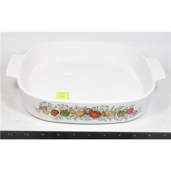 CORNING WARE - SPICE OF LIFE VINTAGE CASSEROLE DIS