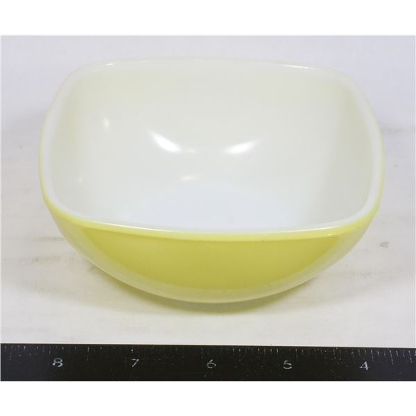 1940'S PYREX #410 - 12 OZ