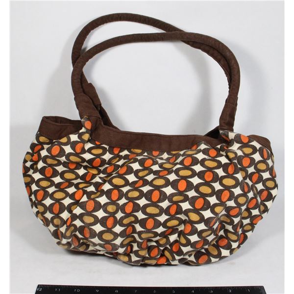 RETRO INSPIRED SHOULDER BAG