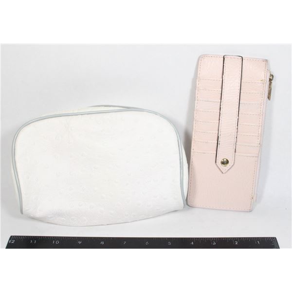 OSCAR DE LA RENTA MAKE UP BAG AND A PINK CARD