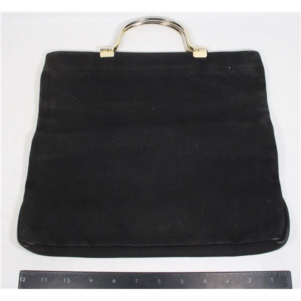 VINTAGE CABRELLI ENVELOPE HANDBAG