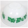 Image 2 : GREEN IVY - HAZEL ATLAS 9" MIXING BOWL