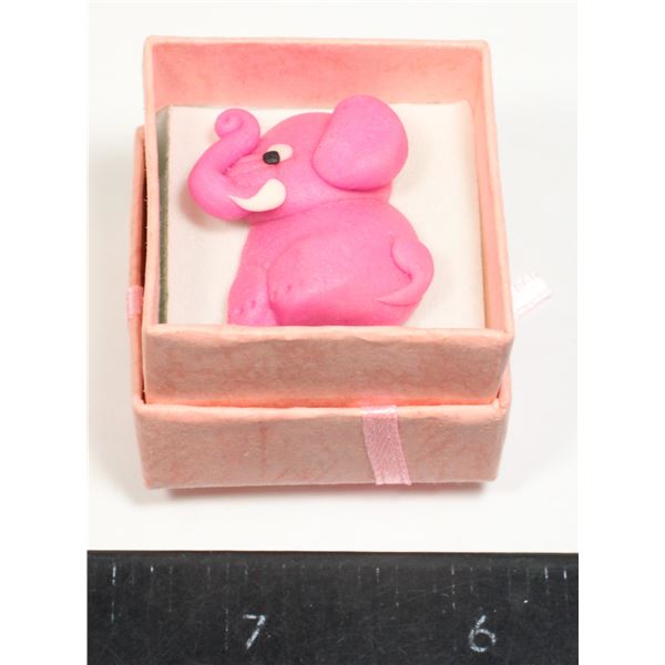 HANDMADE PINS BY MODE: PINK ELEPHANT