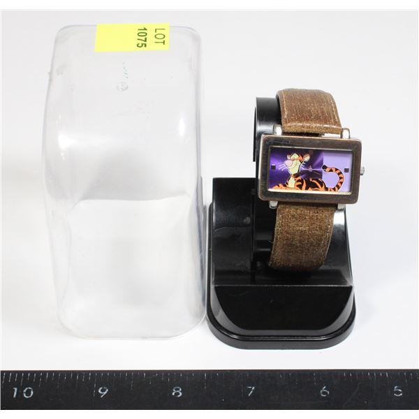 LICENSED DISNEY TIGGER WATCH MODEL #MC0476