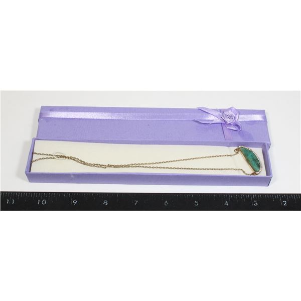 NATURAL ABALONE SHELL INLAY SET INSIDE A