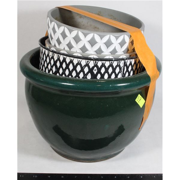 VARIOUS POTS - 3 POTTERY AND 1 TIN