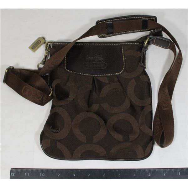AUTHENTIC "COACH" MADISON OP ART CROSSBODY