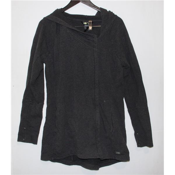 THE NORTH FACE XL WOMEN'S SWEATER