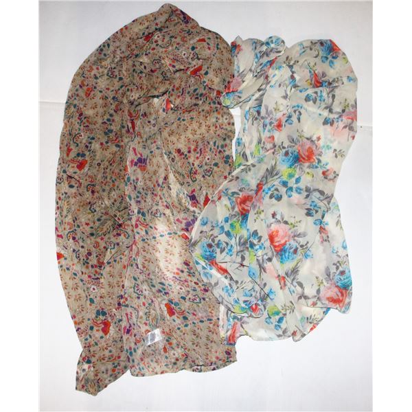 2 LARGE WRAPS - BEACHWEAR