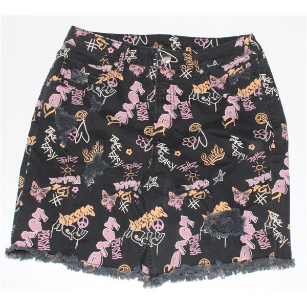 NOBO SIZE 11 SHORTS