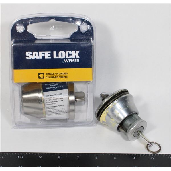 NEW - SAFE LOCK DOOR LOCK WITH 2 KEYS