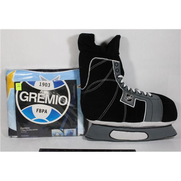 BRAZILIAN FOOTBALL CLUB TOWEL AND NHL SKATE PILLOW