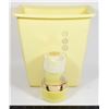 Image 1 : RETRO RUBBERMAID BATHROOM GARBAGE PAIL WITH SOLO C