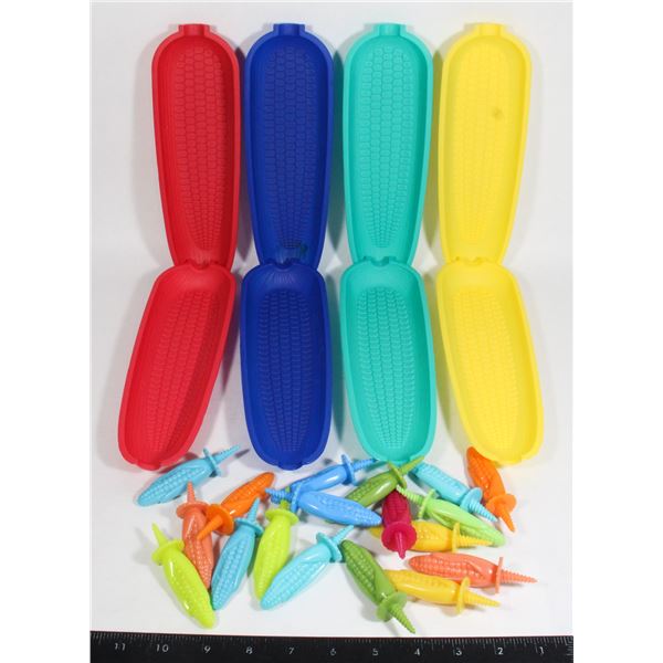VINTAGE CORN ON THE COB HOLDERS AND BOWLS