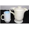 Image 2 : VINTAGE MILK GLASS PEDESTAL MUG AND INSULATED