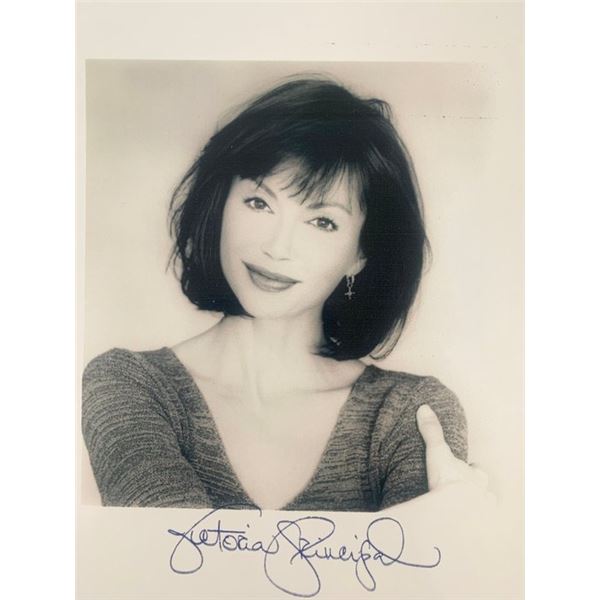 Earthquake Victoria Principal signed photo