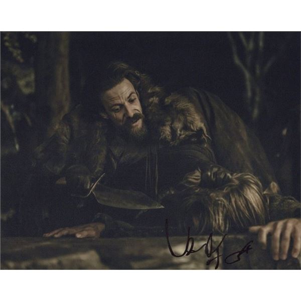 Shine Noah Taylor Signed Photo