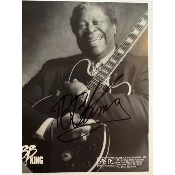 BB King signed photo