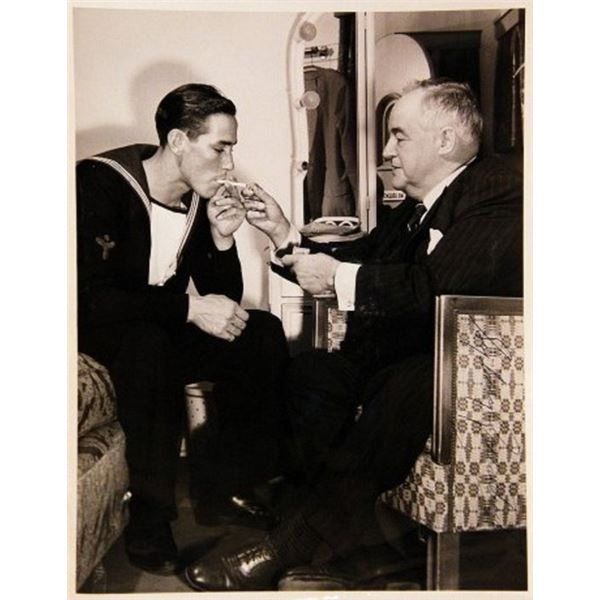 The Maltese Falcon Sydney Greenstreet signed movie still photo