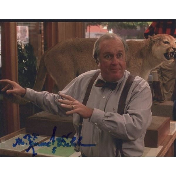 Harry and The Hendersons M Emmet Walsh Signed Photo