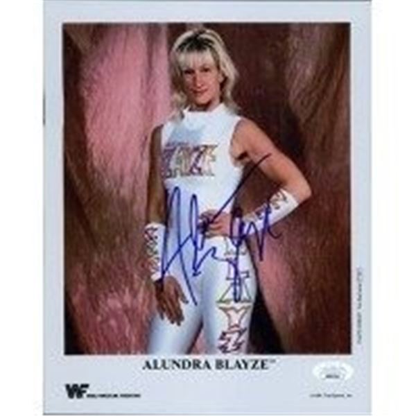 WWE WWF Wrestler Alundra Blayze Madusa Signed Photo