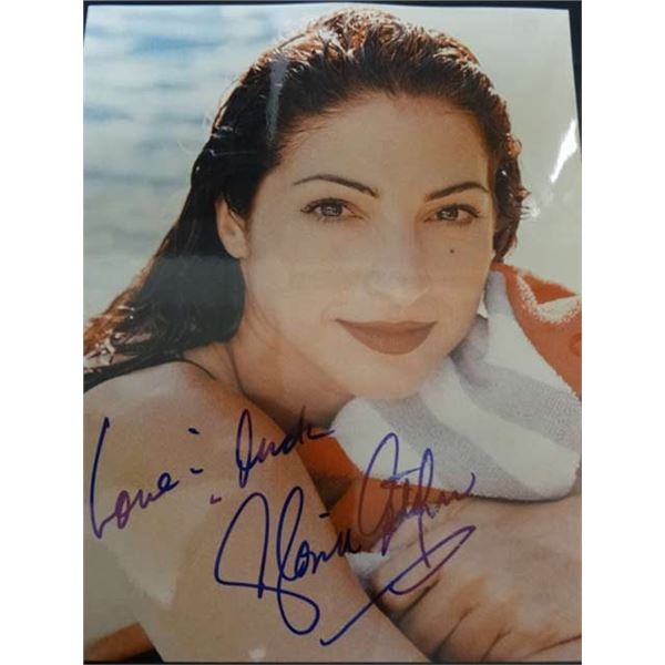 Gloria Estefan signed photo
