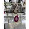 Image 3 : Agate Slice  Art on Display