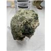 Image 4 : 2.2 INCH NATURAL GREEN GARNET SPECIMEN