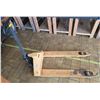 Image 3 : Pallet jack (good working condition)