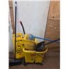 Image 1 : Assorted cleaning equipment