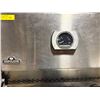 Image 3 : Napoleon Stainless Steel Gas Grill - 3-Burner Barbecue with Cart & Temperature Gauge