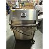 Image 4 : Napoleon Stainless Steel Gas Grill - 3-Burner Barbecue with Cart & Temperature Gauge