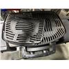 Image 5 : Napoleon TravelQ 285X Portable Propane Gas Grill with Scissor Cart