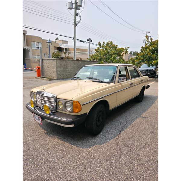 1984 Mercedes Benz 300D Turbo Diesel - Ivory - Automatic - ODO: 162678 Miles - BC TITLE - VIN: WDB12