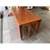Image 3 : Vintage Collapsible Table - 62x48x30.5"