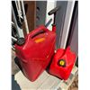 Image 1 : 2 pc - Jerry Cans