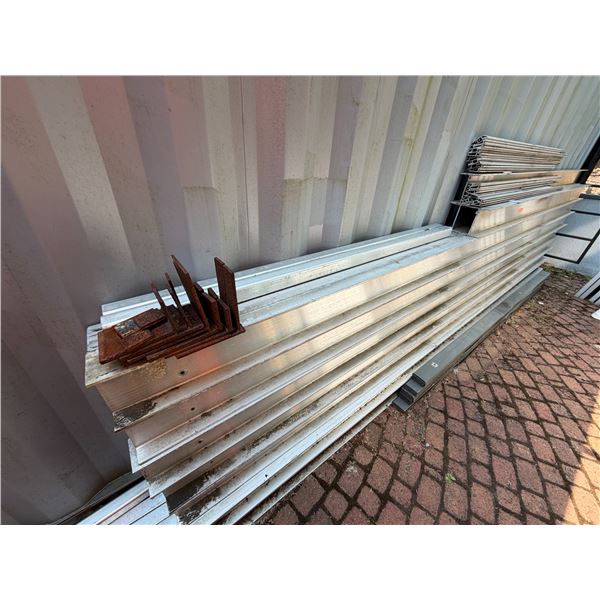 Group - Aluminum I-Beams, Square stock, flanges & structure pieces