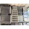 Image 5 : Group - Misc. Plastic Organizers