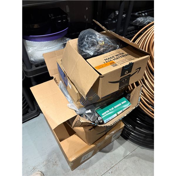 Group of Soaker Hoses, Cucumber Trellis and Spider Farmer Self-Water Kit