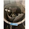 Image 2 : 18" Inline Fan w/ shroud