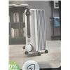 Image 2 : Delonghi Digital Stand Up Heater (BNIB)