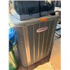 Image 1 : Lennox Central Air Conditioning Condenser Unit