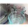 Image 2 : Pyrex Glass Measuring Cups and Baking Dishes