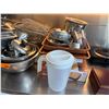 Image 2 : Stainless Steel Stock Pots, Mixing Bowls and Copper Crisper Air Fryer Pans