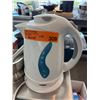 Image 2 : Electric Kettle, Refractometer, Marinade Injector and Mortar and Pestle